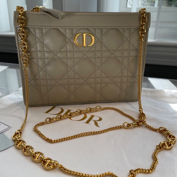 DIOR CARO ZIPPED POUCH WITH CHAIN - Picture 15 of 15